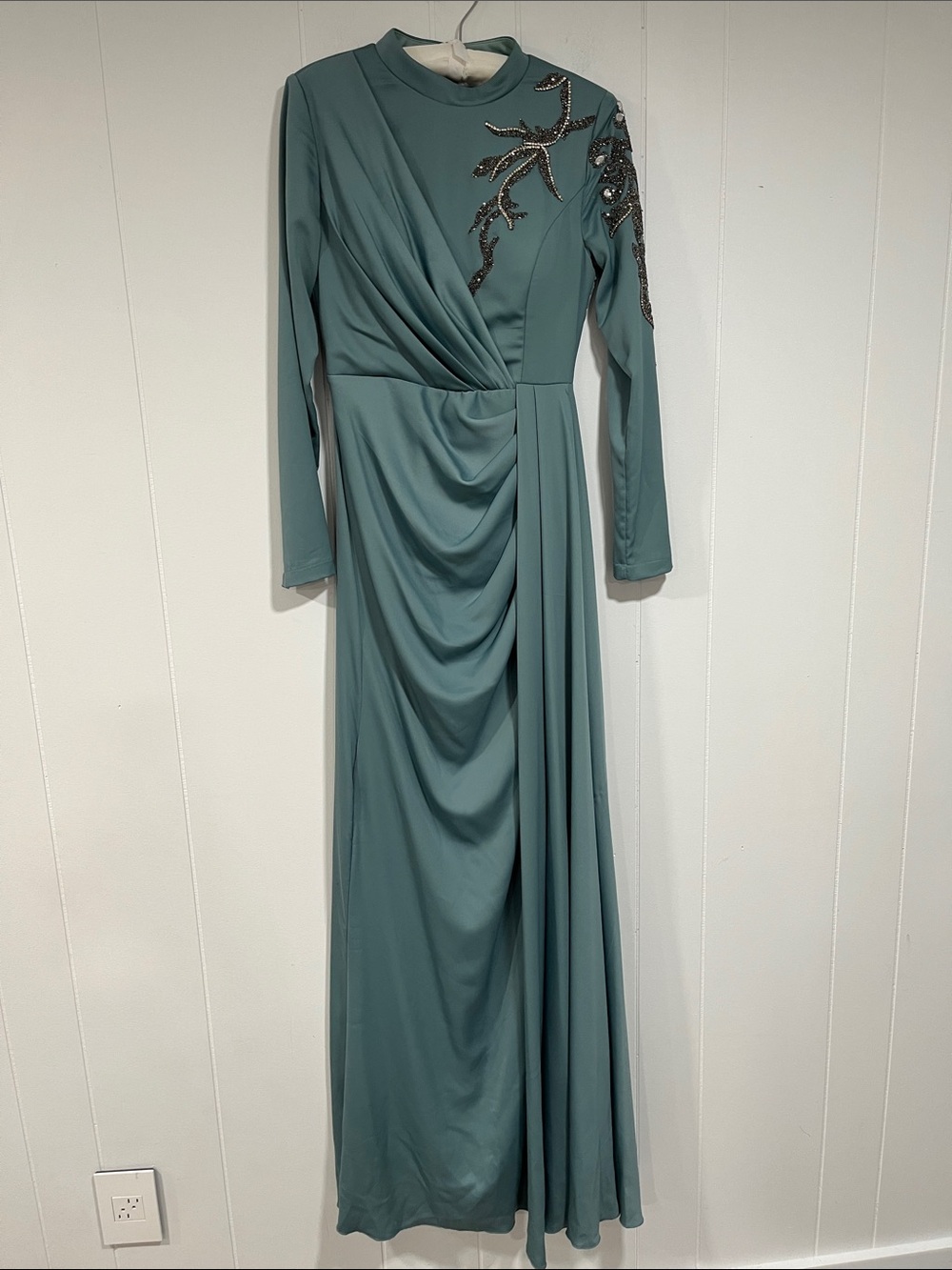 Elegant Teal Long-Sleeve Draped Evening Dress Modest